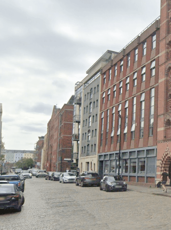 Property photo 1 of 7 1 Bed Studio To Rent Queen Square Avenue, Bristol Bs1