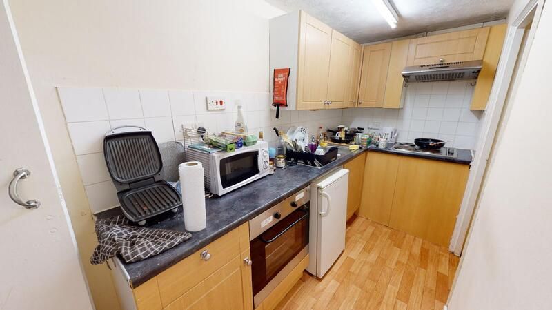 Property photo 3 of 4