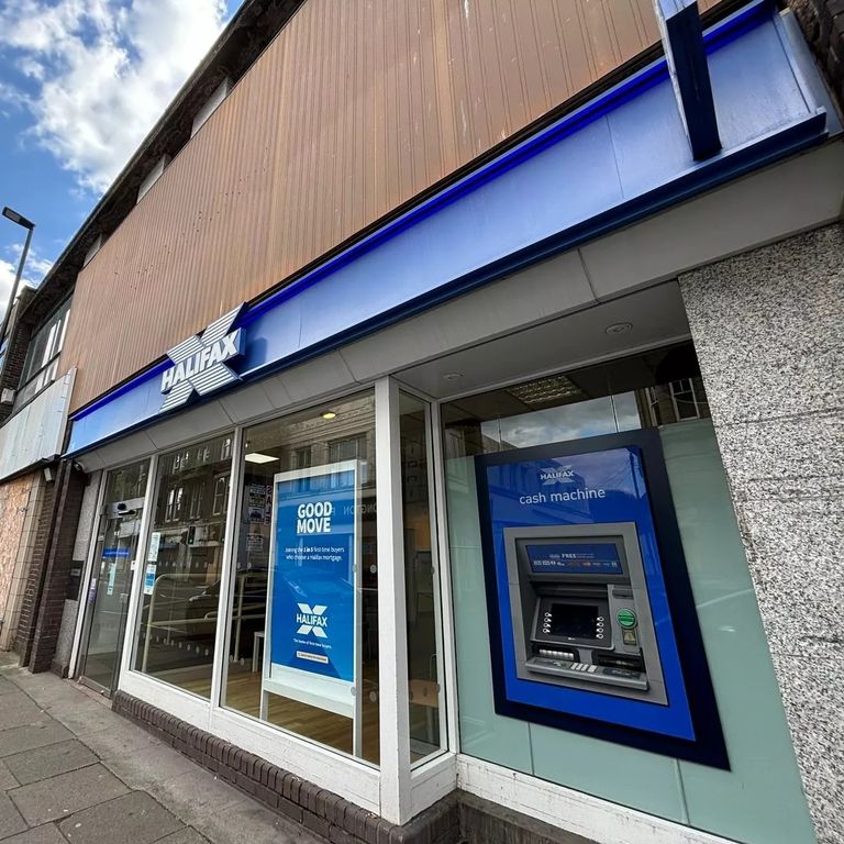 Property photo 1 of 1