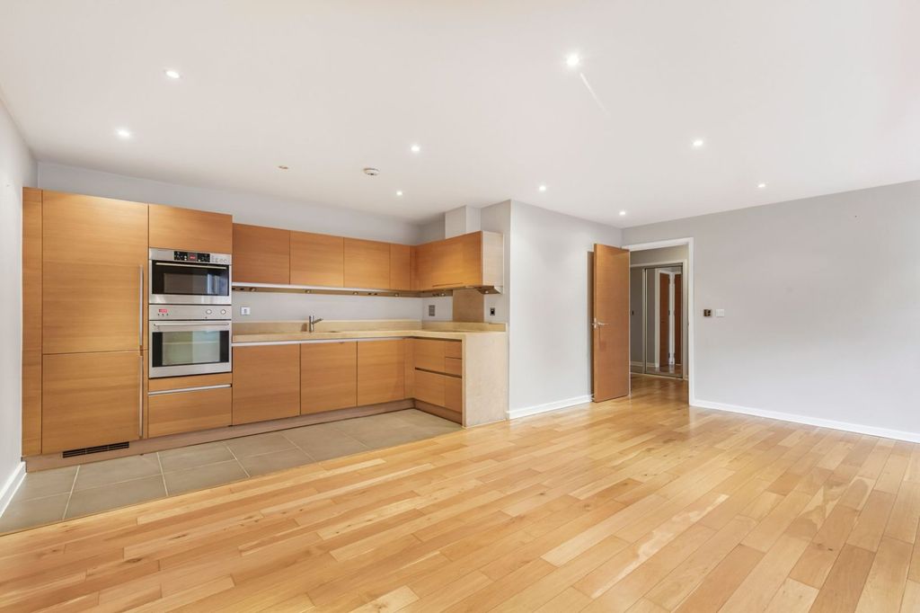 Property photo 1 of 12 Picture No. 05