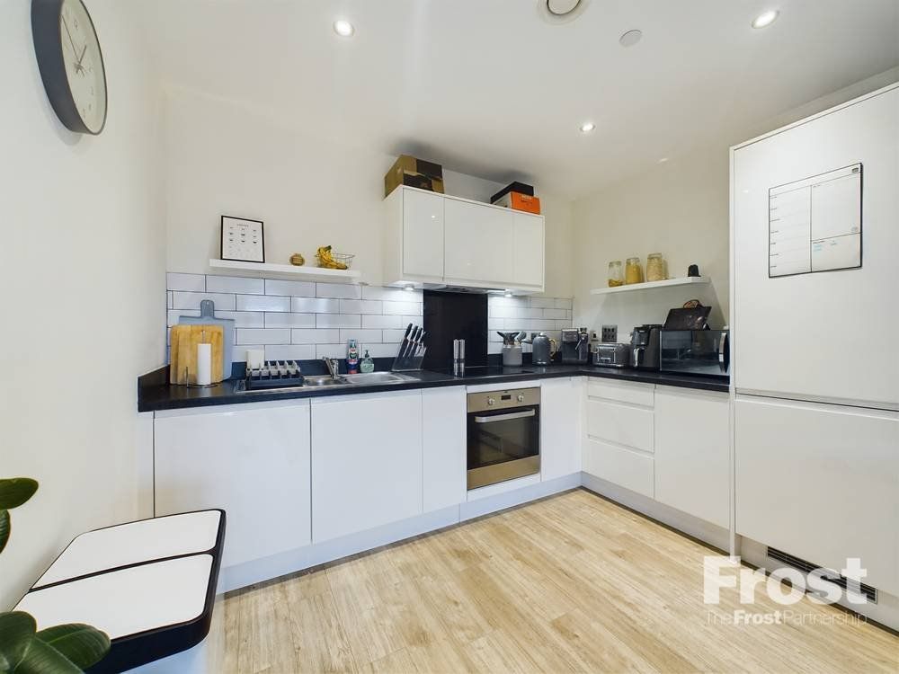 Property photo 3 of 10 Picture No. 04