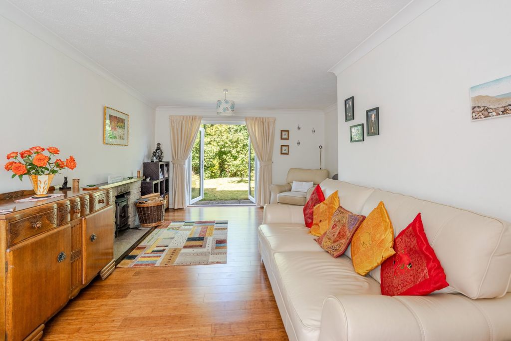 Property photo 2 of 14
