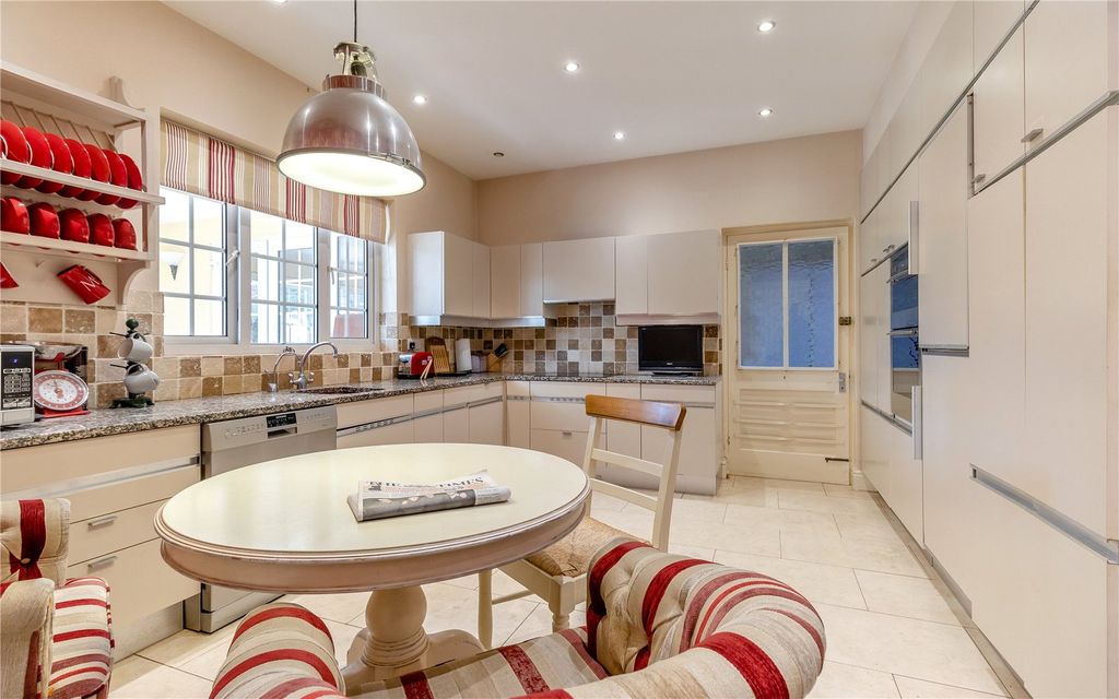Additional image 7 of 5 bed detached house for saleLee Road, Lincoln, Lincolnshire LN2