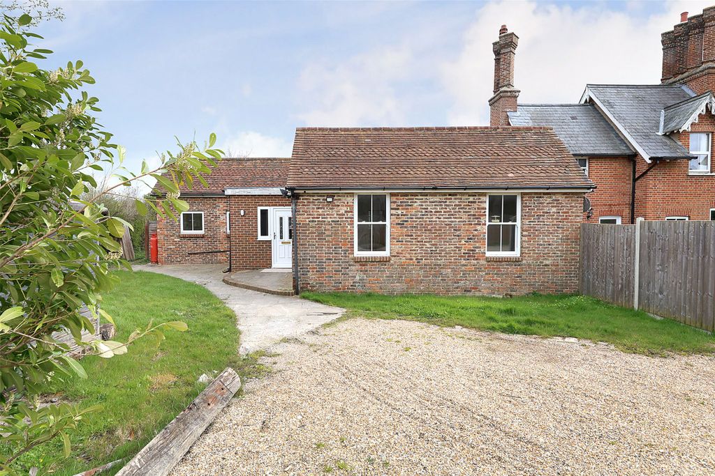 Property photo 1 of 14 Picture No. 19