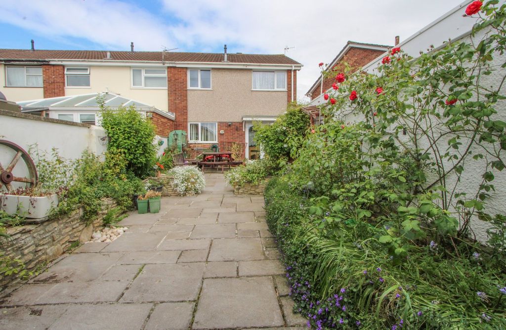 Property photo 1 of 21