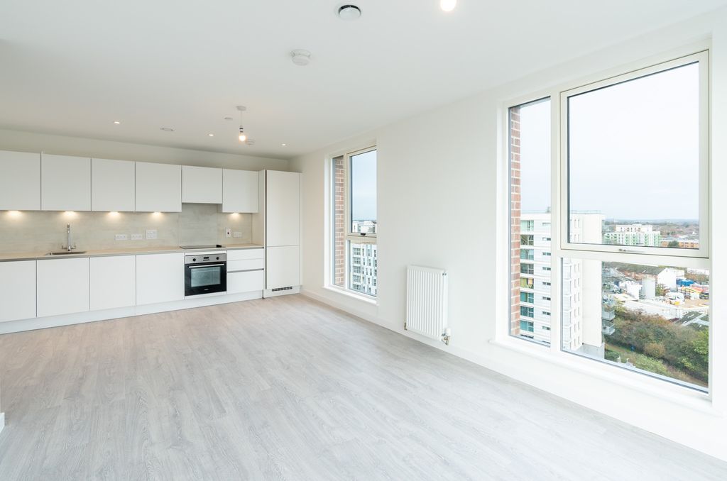 Property photo 2 of 13