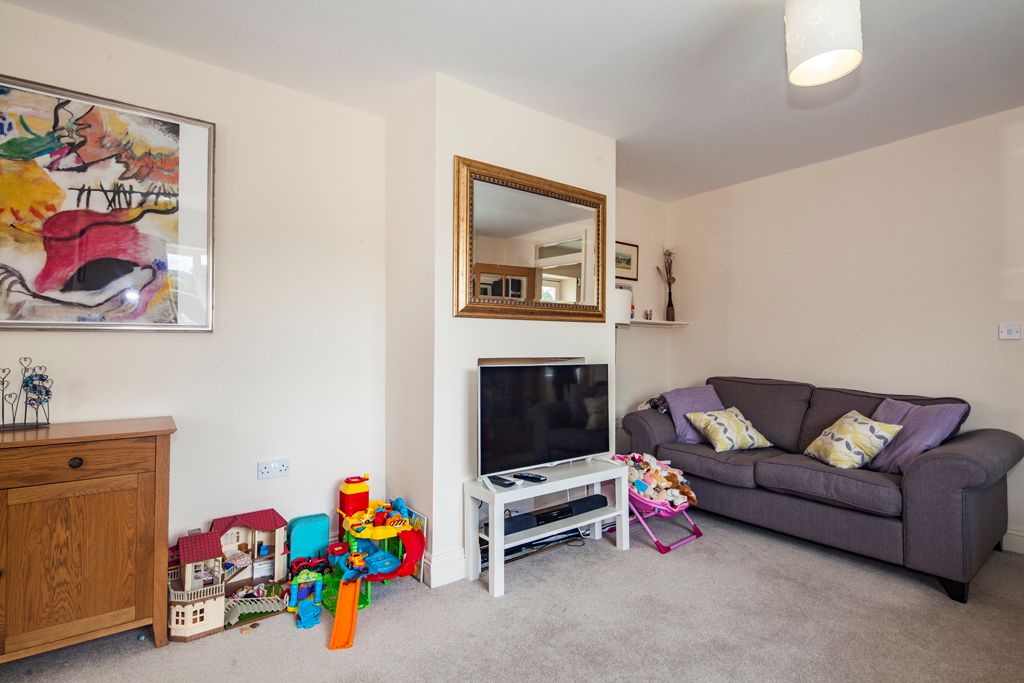 Property photo 3 of 14