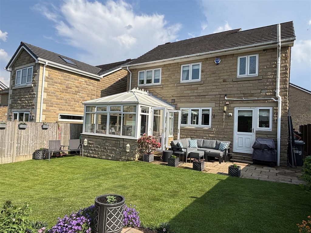 Additional image 14 of 4 bed detached house for saleManor Park, Dewsbury WF12