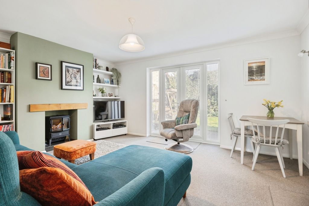 Property photo 2 of 16 Pbox-Img.Jpg