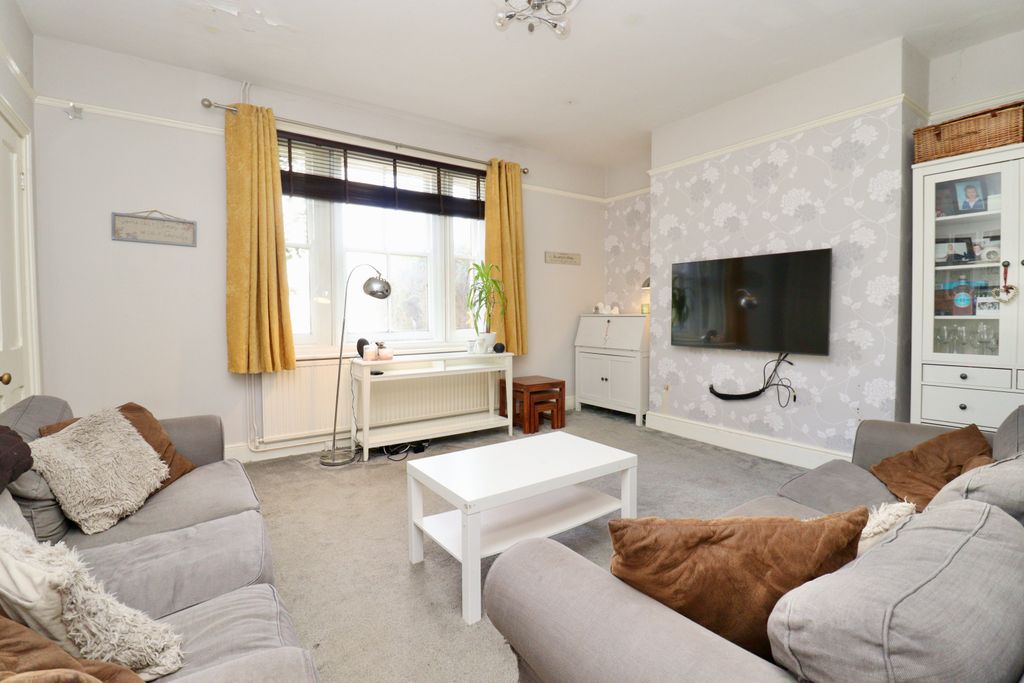 Property photo 2 of 12 Img_6779