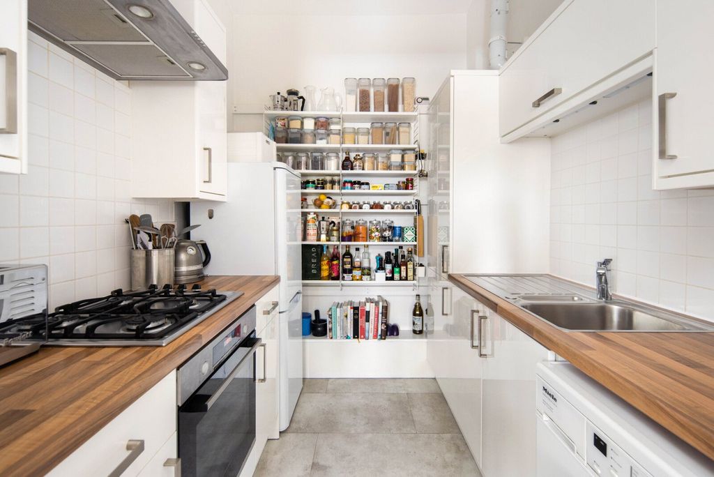 Property photo 1 of 13 Kitchen