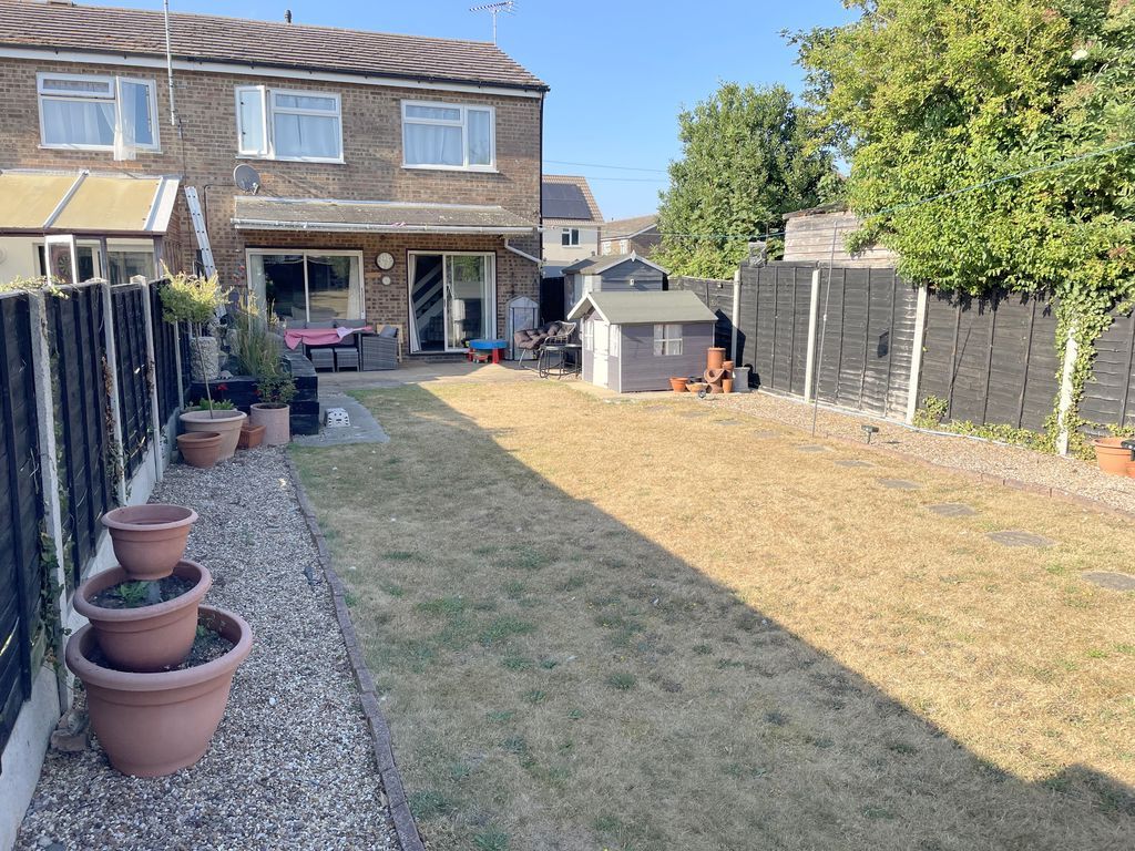 Property photo 1 of 18 Hastings Place