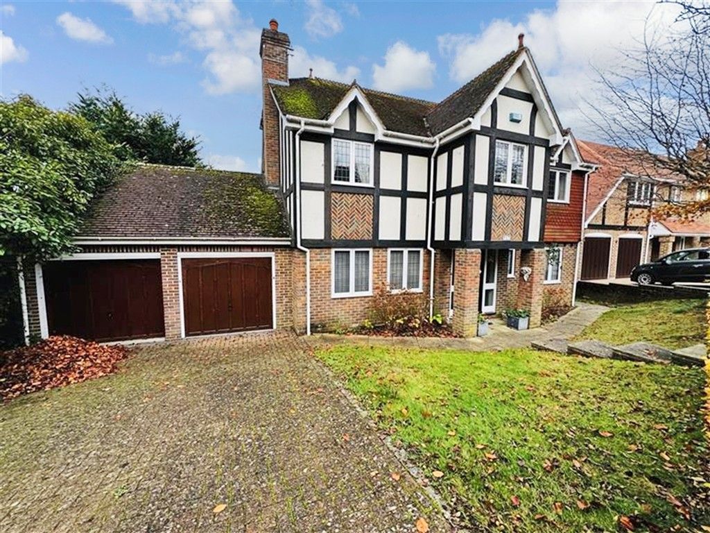 Property photo 2 of 15 External (Web) 1B