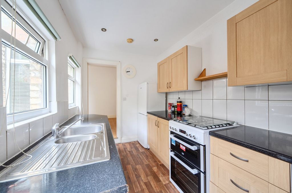 Property photo 3 of 19 1478139-10-6A2Bcd...