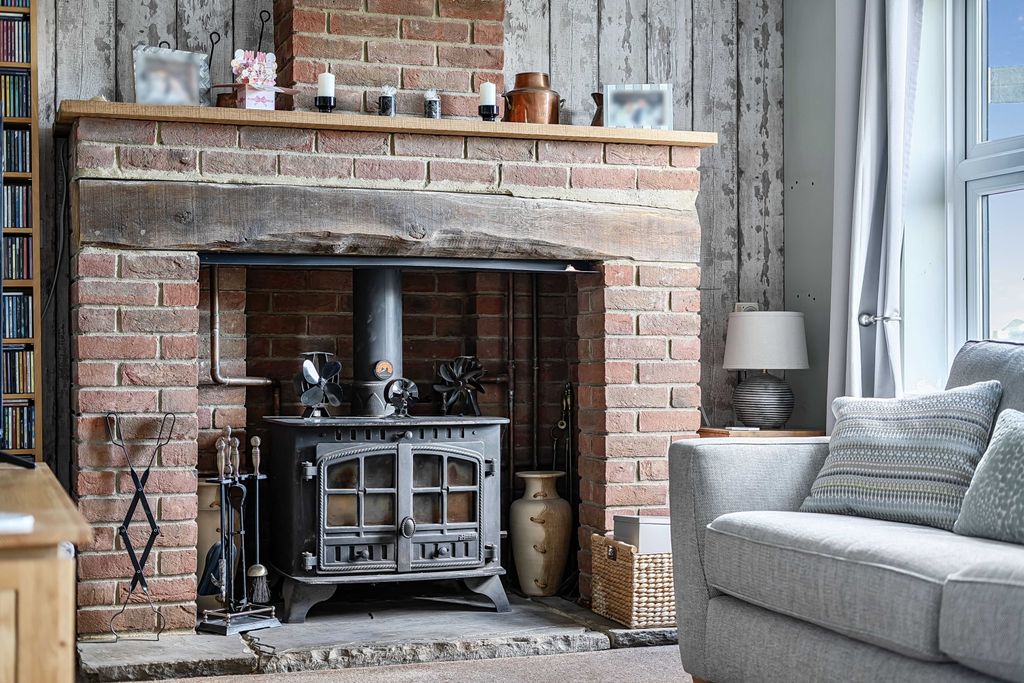 Property photo 3 of 19 Log Burner