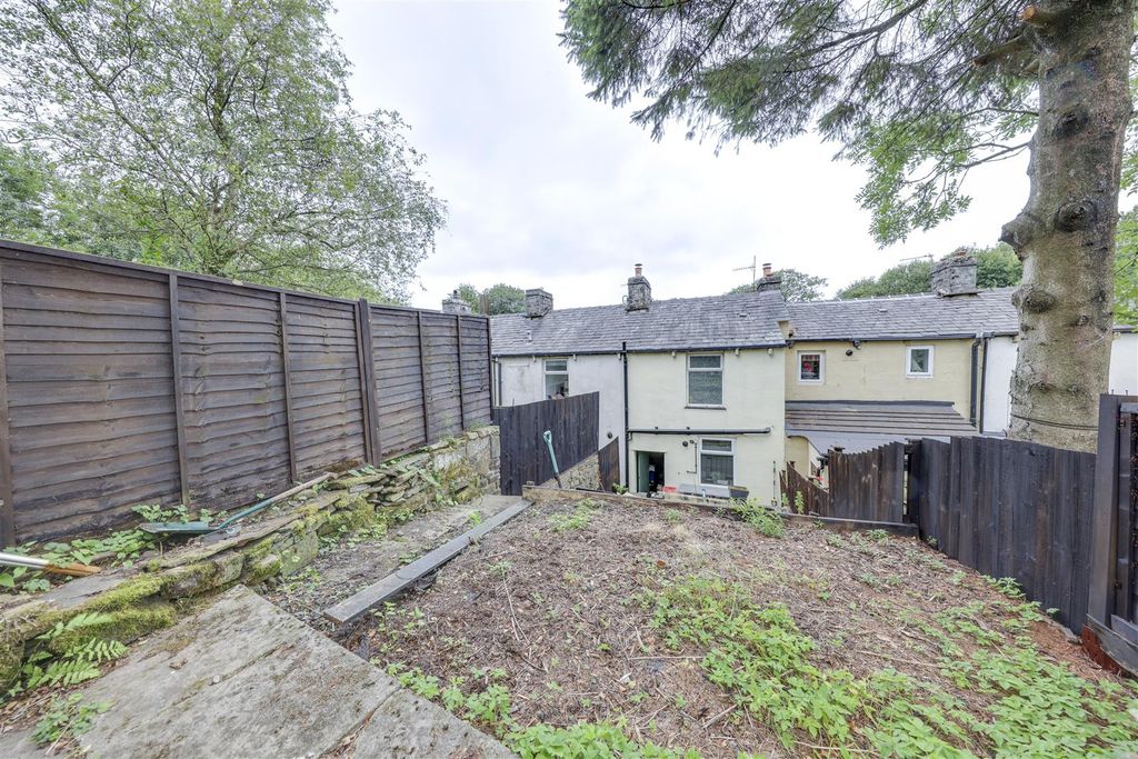 Property photo 2 of 19 Rear Garden
