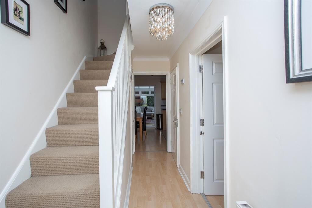 Property photo 2 of 16 Hallway