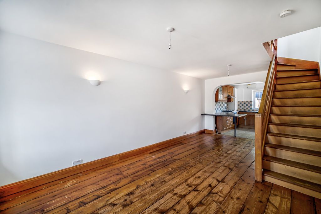 Property photo 2 of 8 Reception Room
