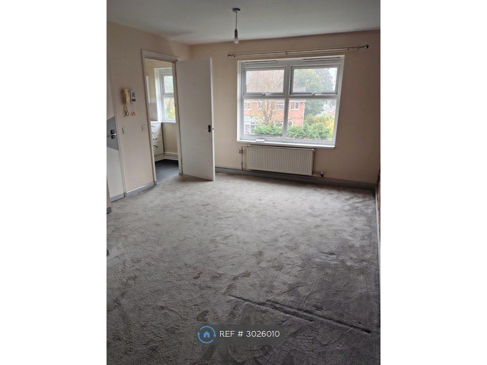 Property photo 3 of 6