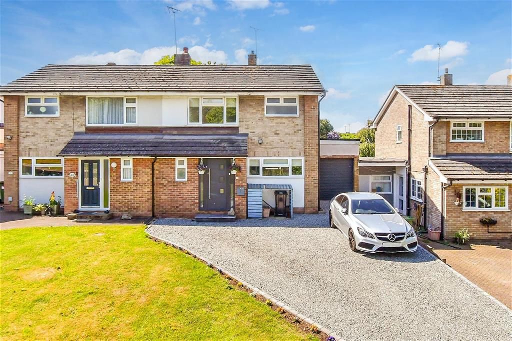 Property photo 1 of 12 Editied Front