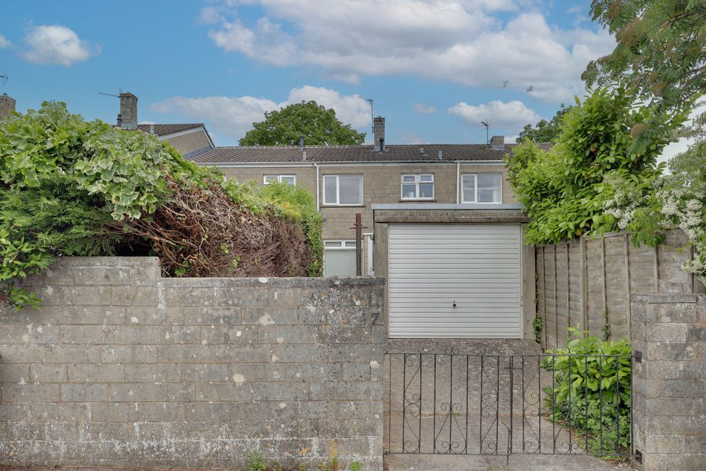 Property photo 3 of 3 Photo 3