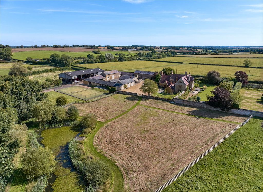 Additional image 18 of 6 bed equestrian for salePlumpton, Towcester, Northamptonshire NN12