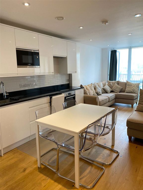 Property photo 2 of 6 Picture No. 02