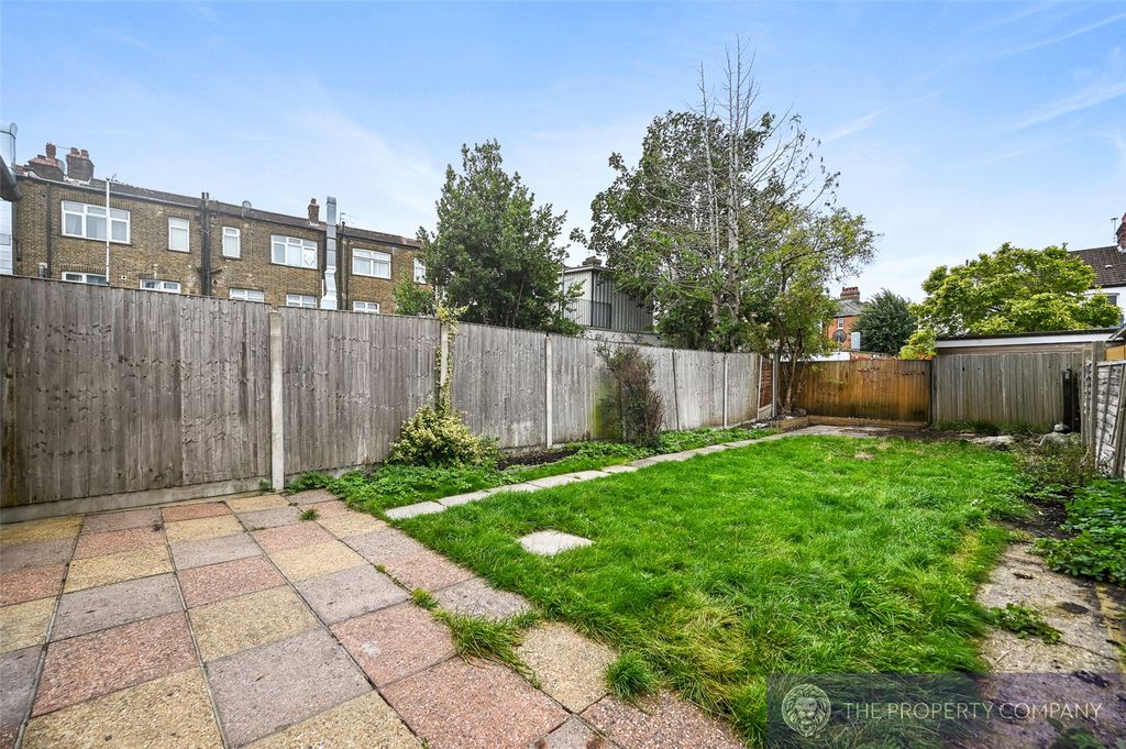 Property photo 2 of 11 Picture No. 42
