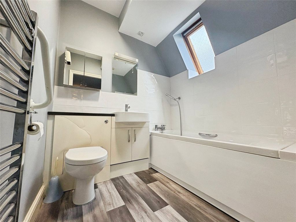 Property photo 3 of 15 Picture No. 09