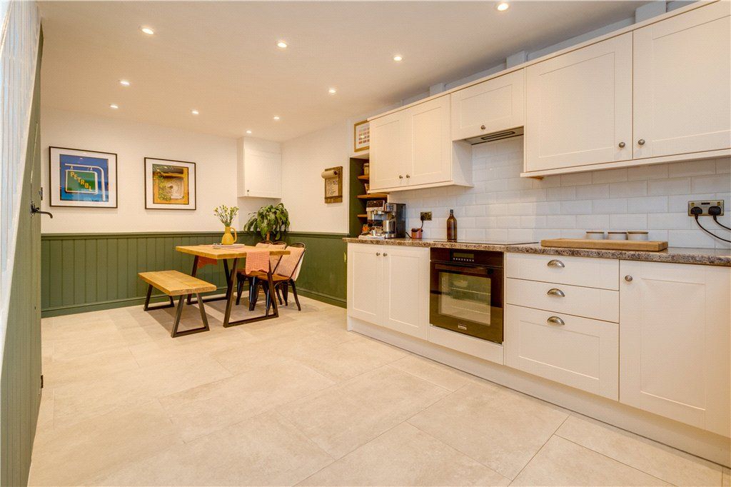 Property photo 3 of 17 Dining Kitchen