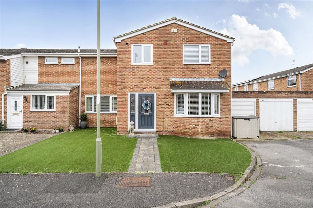 Property photo 1 of 20 1425347-16-69B2d9E106769.Jpg