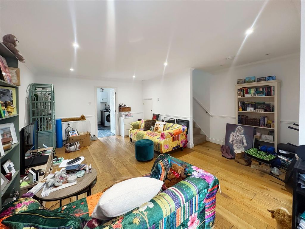Property photo 3 of 14 Img_8455.Jpg