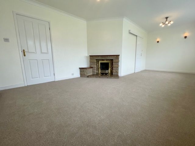 Property photo 3 of 12 Image