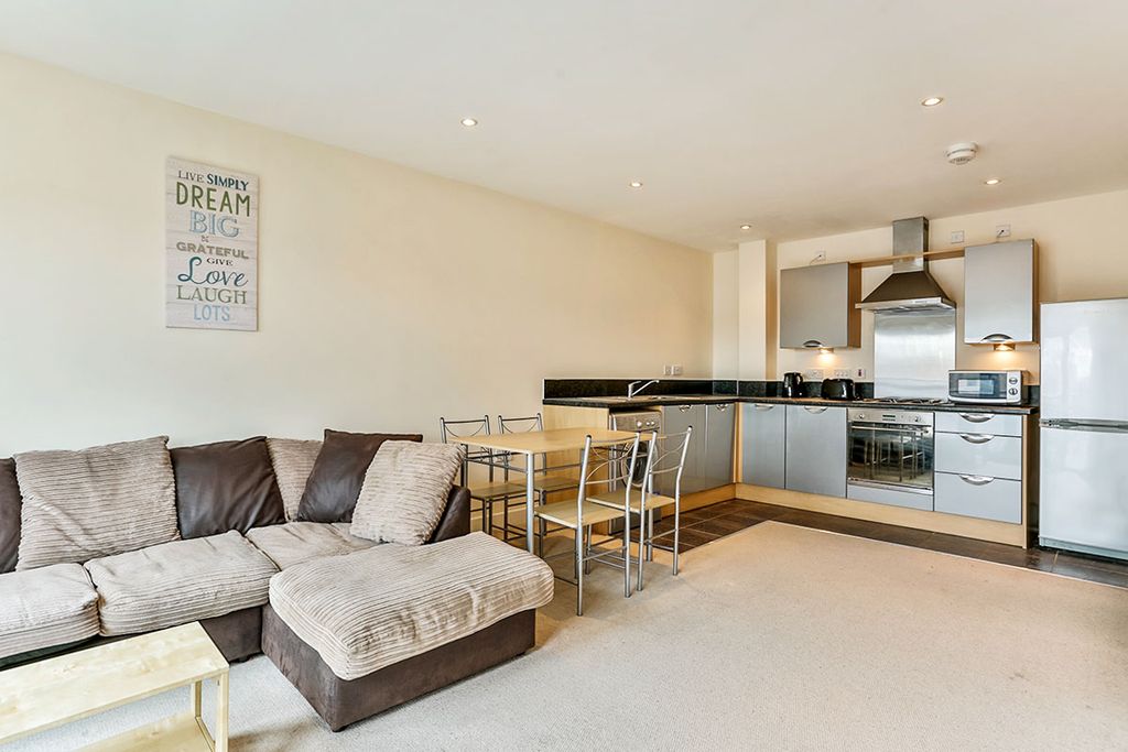 Property photo 3 of 7 Open Plan Living Roo