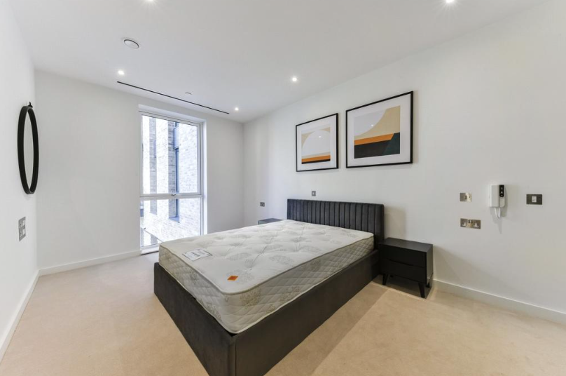 Property photo 3 of 5