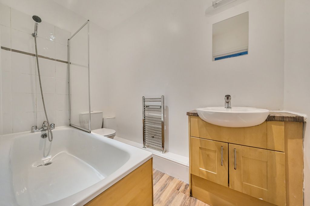 Property photo 3 of 18 Picture No. 27