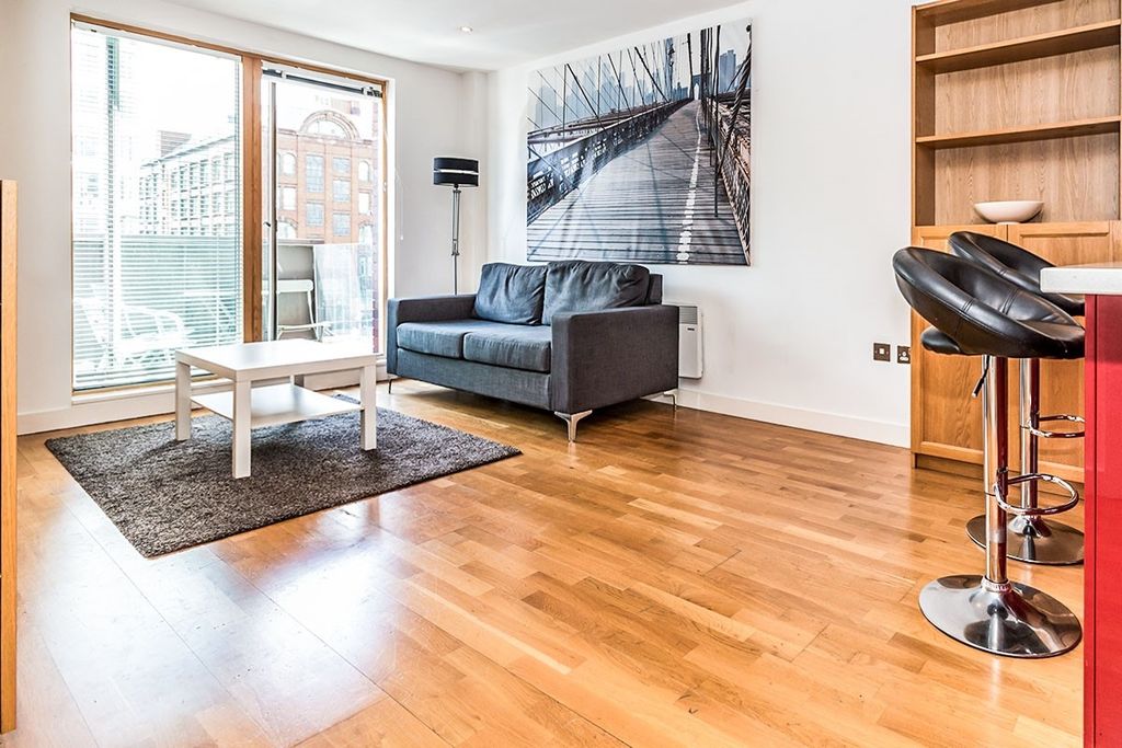 Property photo 3 of 8 Open Plan Living/Din