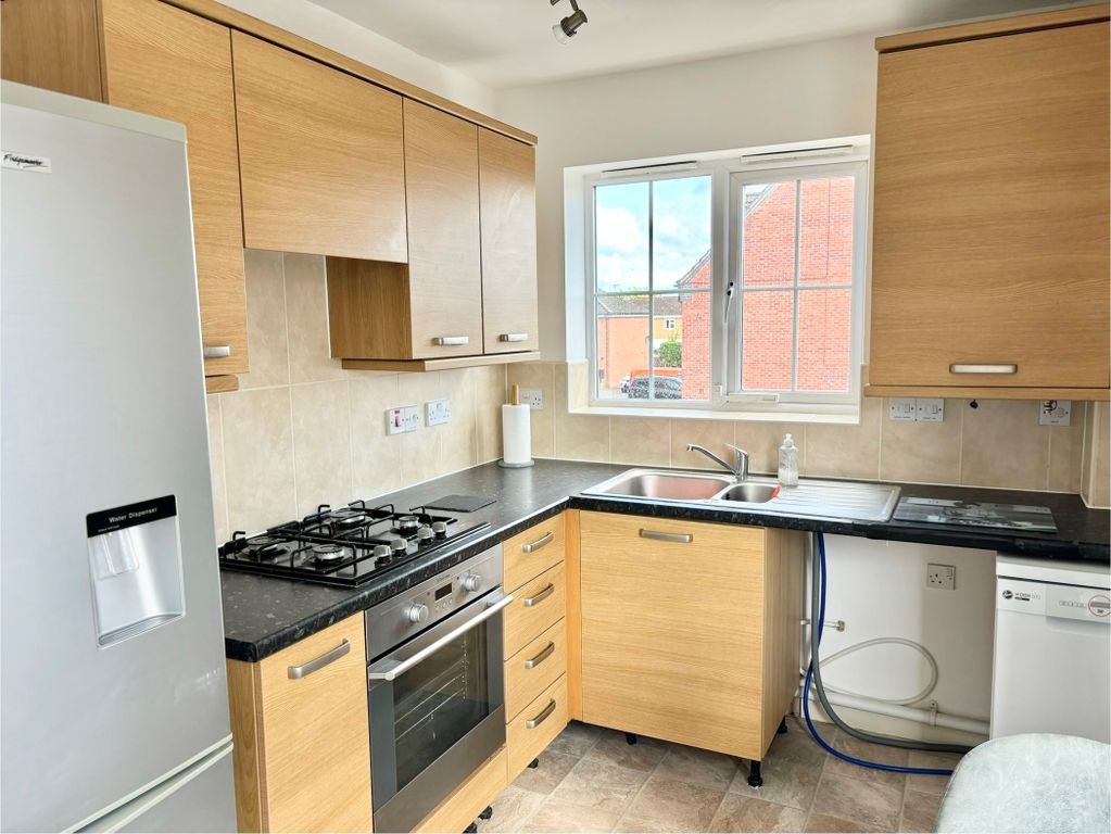 Property photo 3 of 11