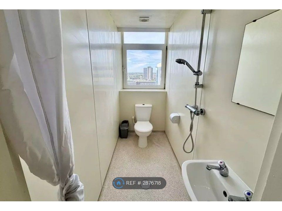 Property photo 2 of 4