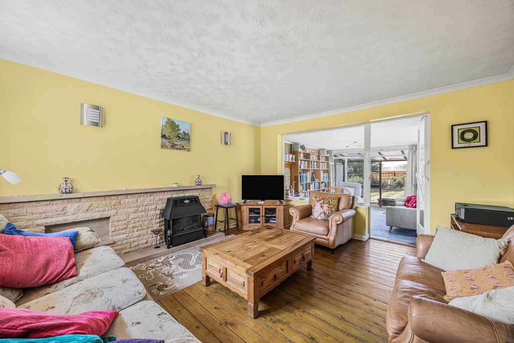 Property photo 2 of 12 Picture No. 04