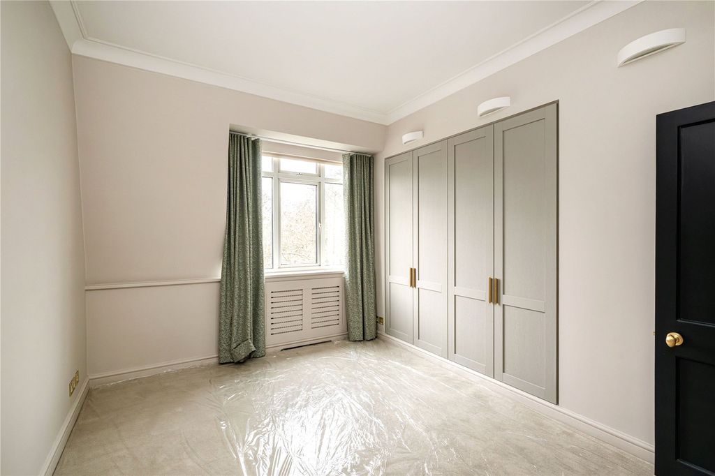 Property photo 2 of 12 Picture No. 24