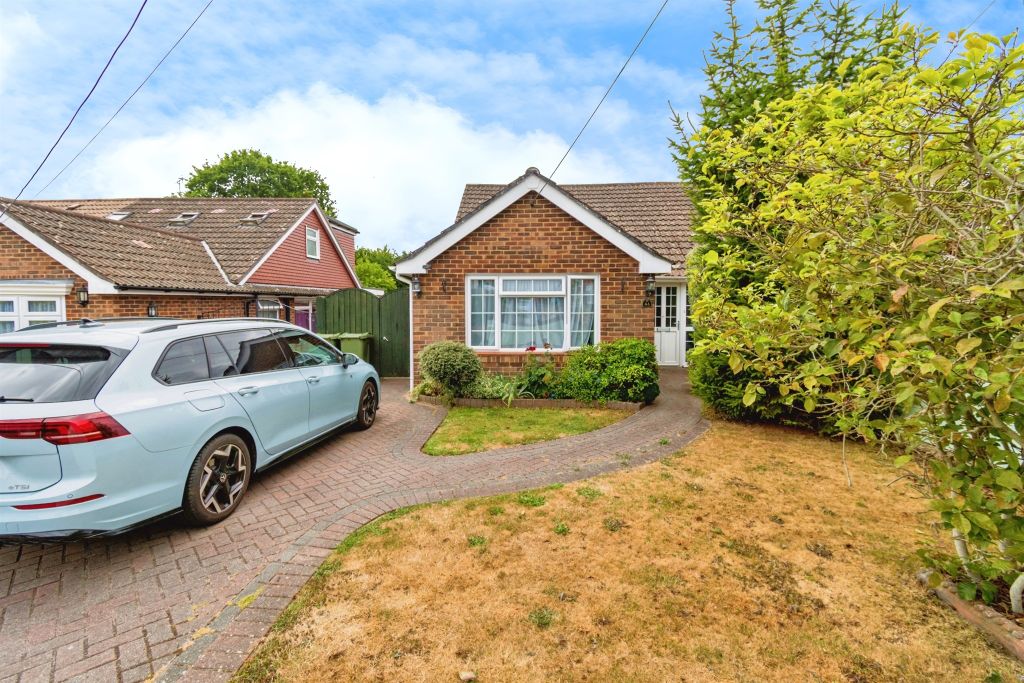 Property photo 2 of 17