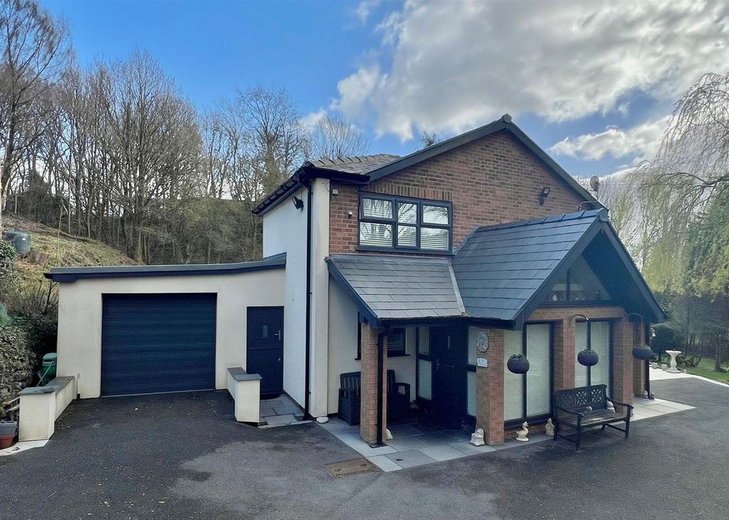 Property photo 2 of 57 Whatsapp Image 2026-03-31 At 08.19.31.Jpeg