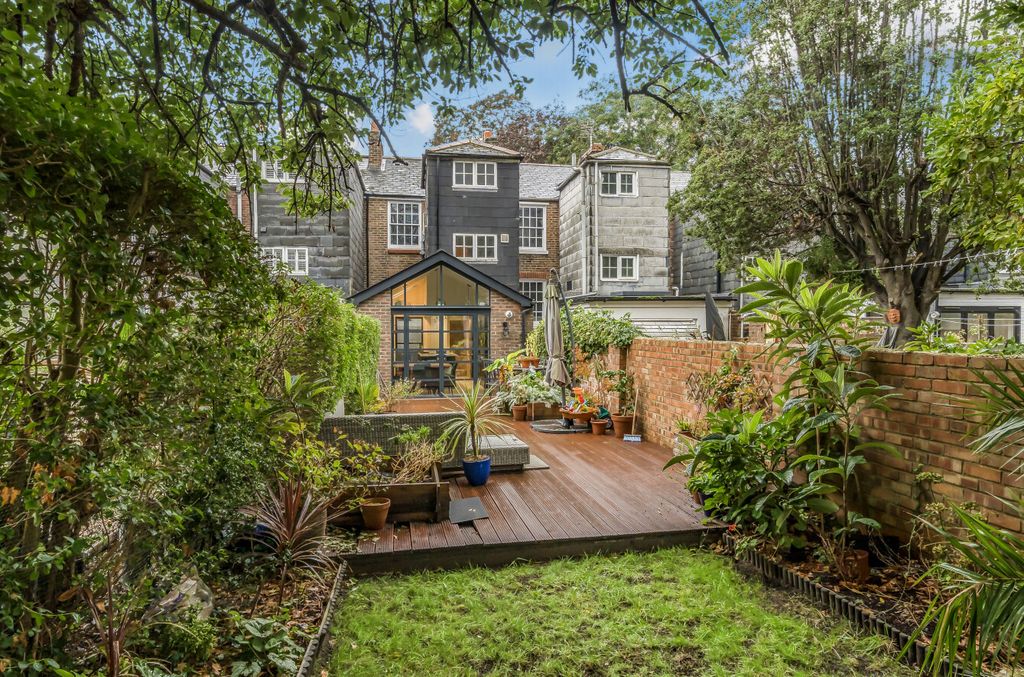 Property photo 1 of 19 1361984-23-68Df95...