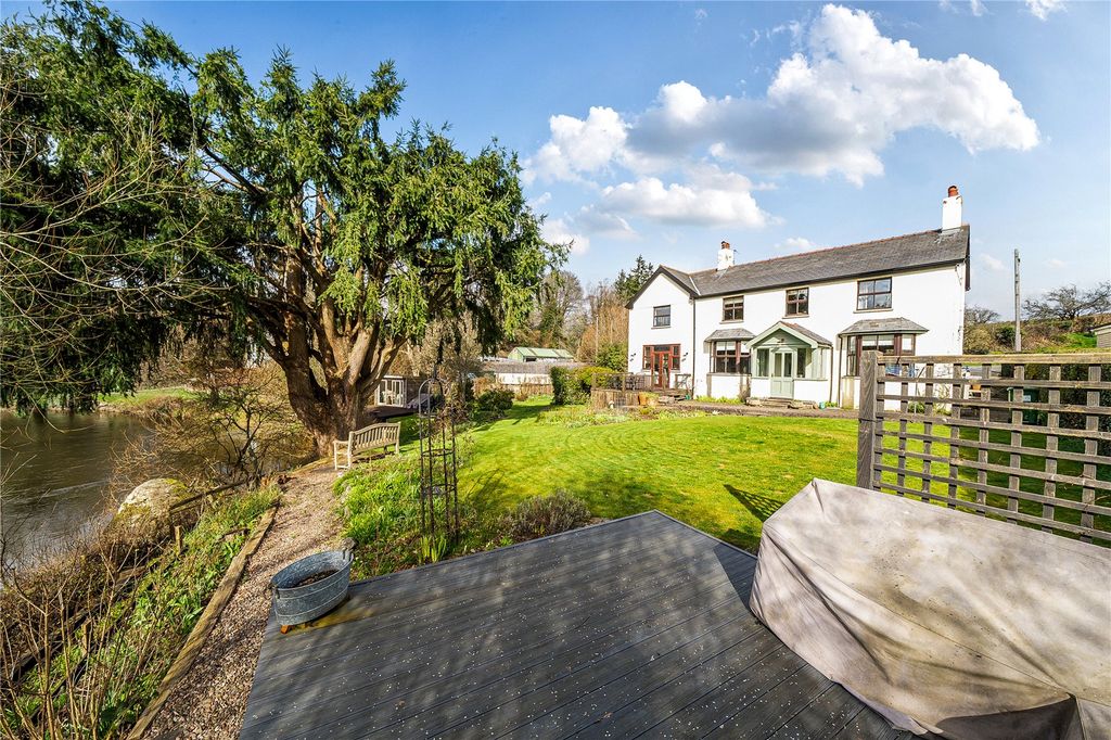 Property photo 1 of 19 Picture No. 20