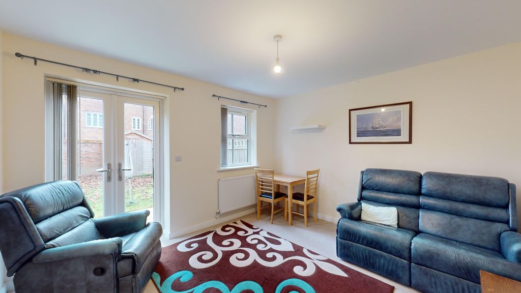 Property photo 3 of 16 3688337
