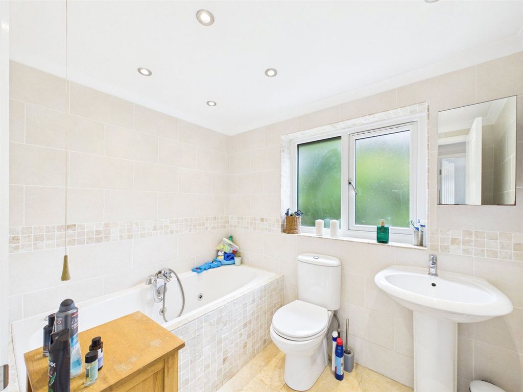 Additional image 11 of 3 bed semi-detached house for saleAgnes Close, Bude, Cornwall EX23