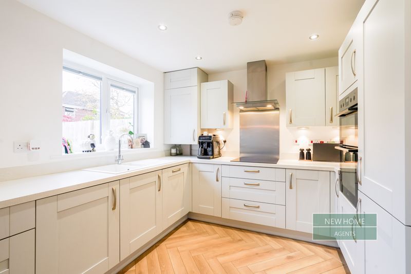 Property photo 3 of 26 Photo 16