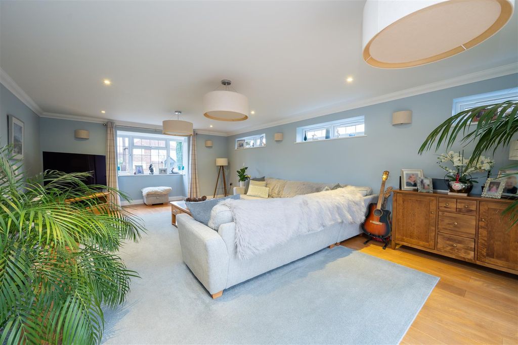 Property photo 3 of 32 Ajt_9079.Jpg