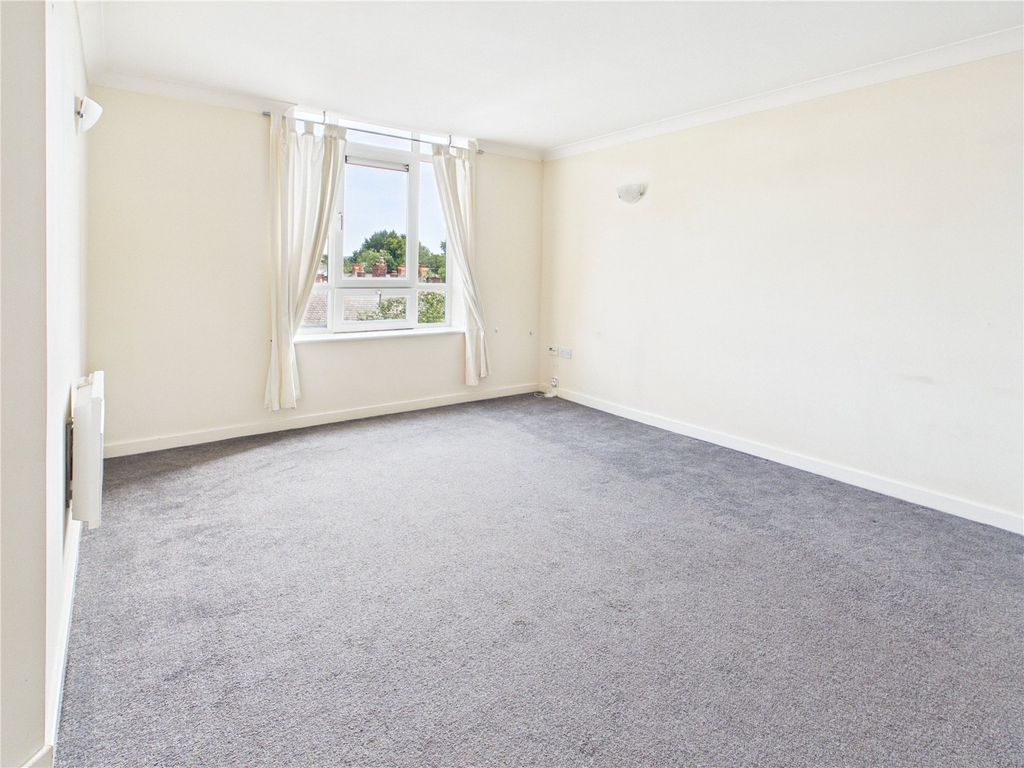 Property photo 2 of 14 Picture No. 06